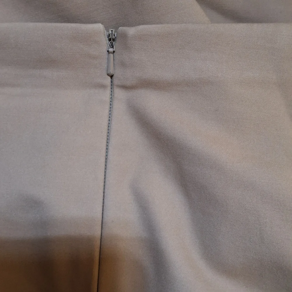 ZOZO POLISHED STRECH PANT W/SIDE ZIP